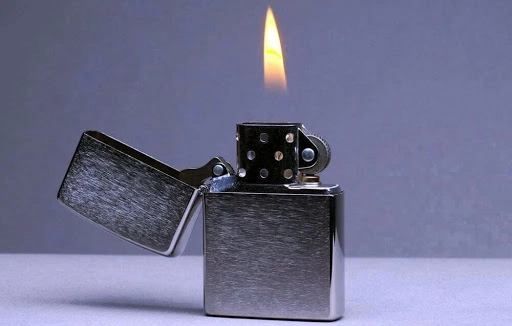 ТОП-9 лучших зажигалок Zippo – для себя и в подарок